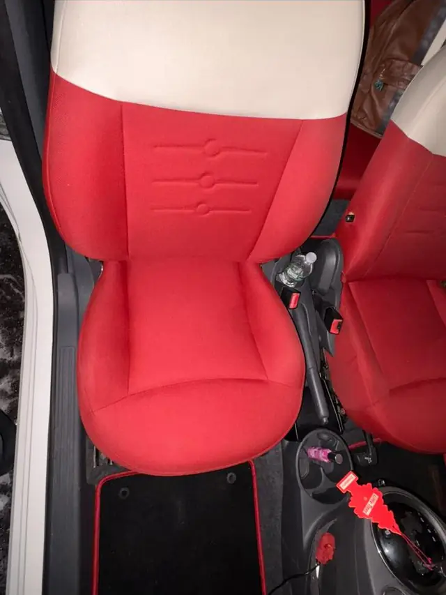 After: Fiat 500 — seat shampoo